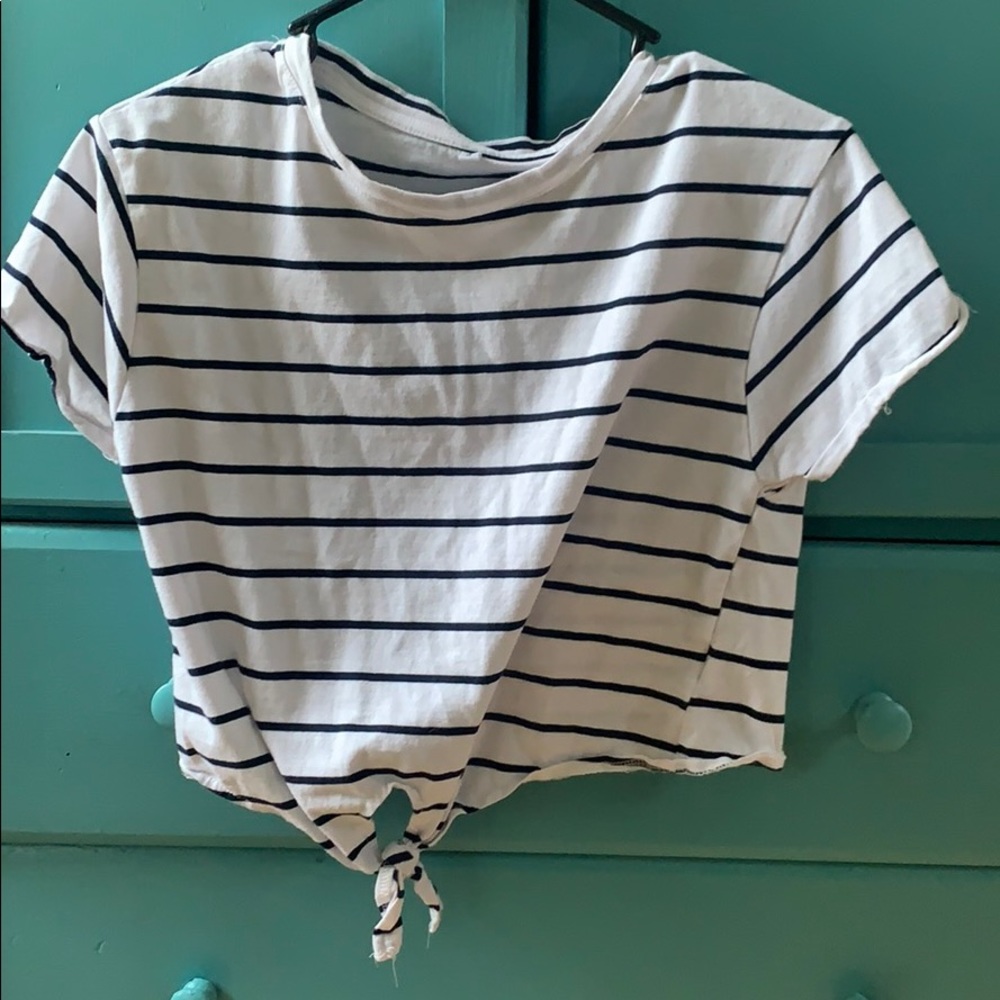 ROMWE black and white striped top